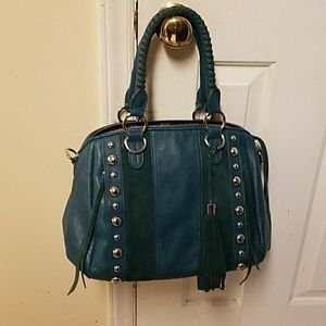 Jessica Simpson purse